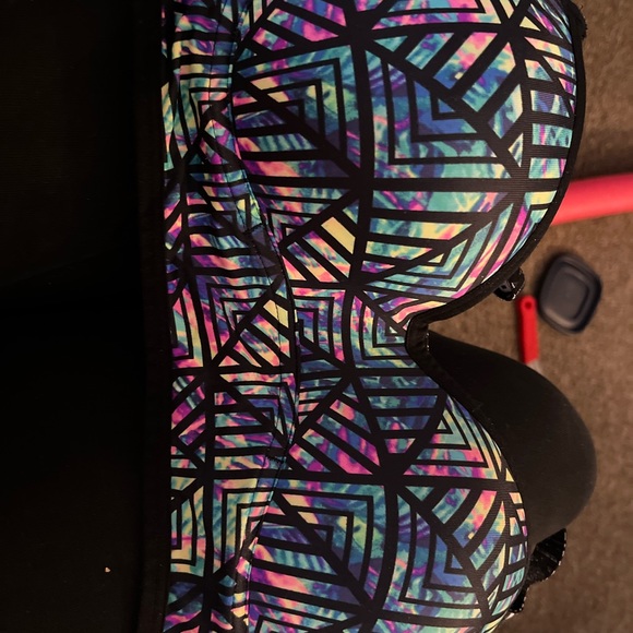 Super cute bra multicolored size medium - Picture 2 of 2